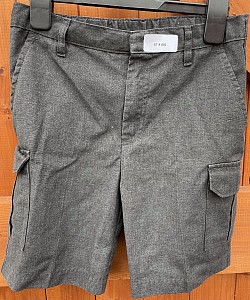 Item Name: B7-8 001 Description: Grey Shorts Condition: Good Size: Aged 8 Price: 50p