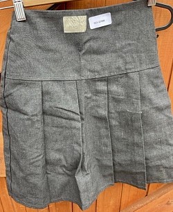 Item Name: G11-12 008 Description: Grey M&S Skirt Condition: Good Size: Aged 11-12 Price: £1.50