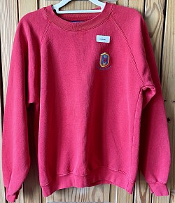 Item Name: B9-10 040 Description: Red School Jumper Condition: Good Size: S Price: £2.50