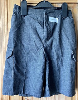 Item Name: B9-10 038 Description: Grey Shorts Condition: Good Size: Age 11 Price: 50p